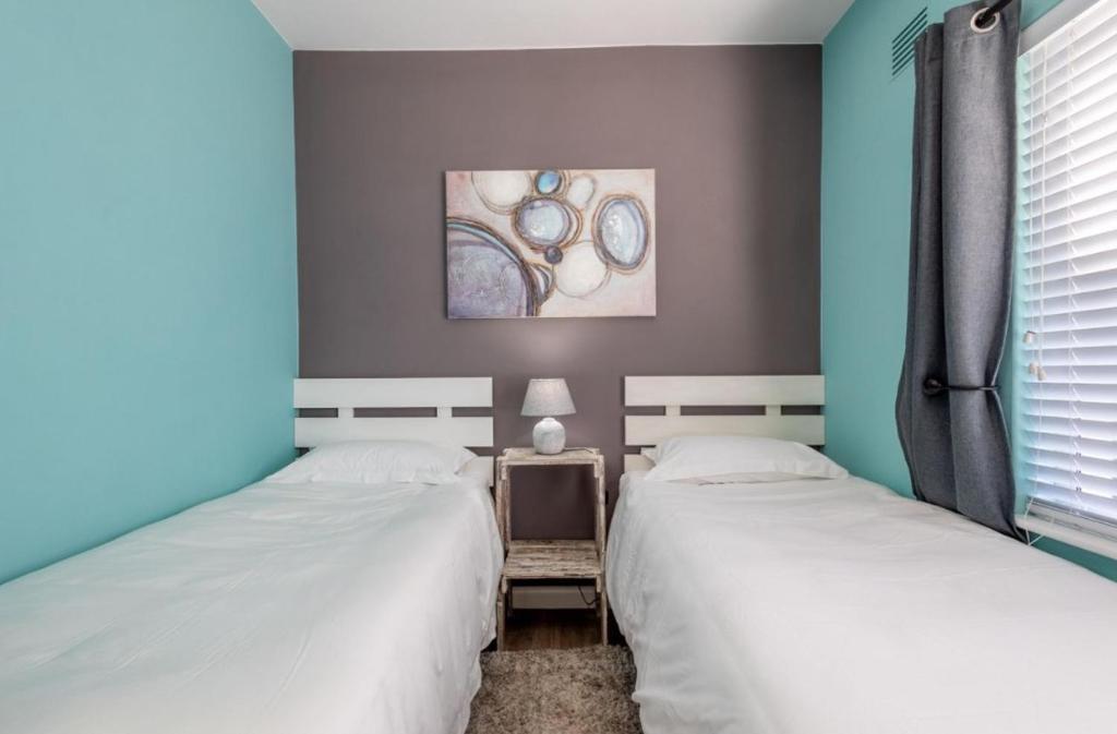 6 Tides property photo 2